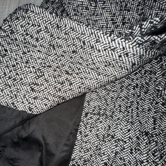 MARK. Avon Need for Tweed Coat Women's - Picture 8 of 9